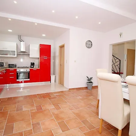 Pasika With Private 31m2 Pool, Summer Kitchen With Bbq, 4 Bedrooms * Kostanje