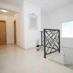 Pasika With Private 31m2 Pool, Summer Kitchen With Bbq, 4 Bedrooms