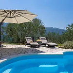 Pasika With Private 31m2 Pool, Summer Kitchen With Bbq, 4 Bedrooms Villa Kostanje