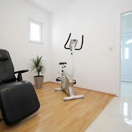 Pasika With Private 31m2 Pool, Summer Kitchen With Bbq, 4 Bedrooms Villa *