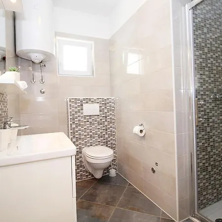 Pasika With Private 31m2 Pool, Summer Kitchen With Bbq, 4 Bedrooms Villa Kostanje