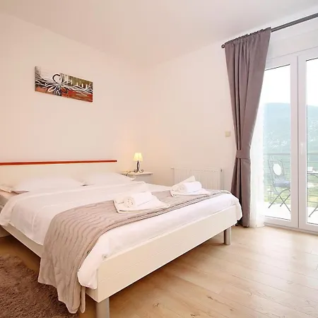 Villa Pasika With Private 31m2 Pool, Summer Kitchen With Bbq, 4 Bedrooms Kostanje